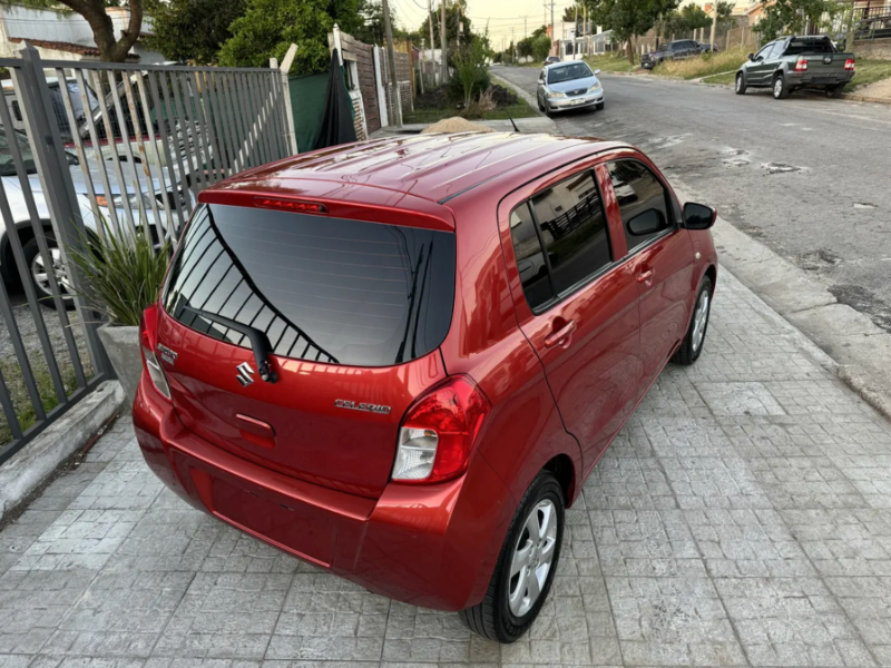 Suzuki Celerio  hatchback ofrecido en Florida 