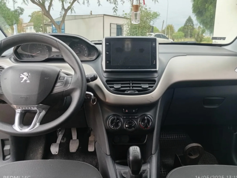 Peugeot 2008  suv ofrecido en Canelones 