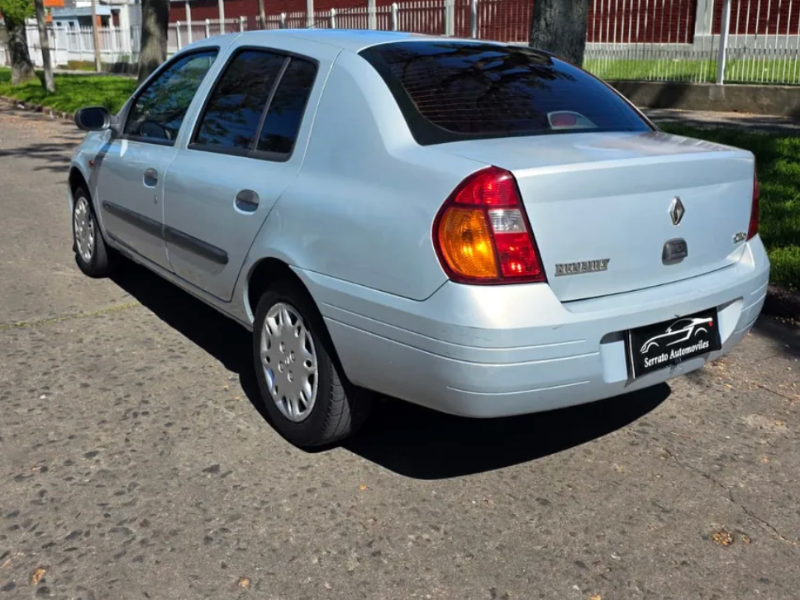 Imagen del Renault 2002  1.6 listo para la venta  