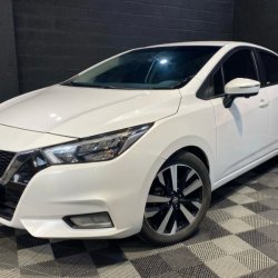 Versa 2023 usado en venta