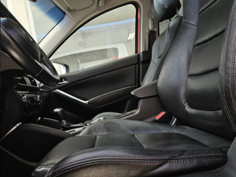 Venta en Uruguay de Mazda CX-5  4 puertas 