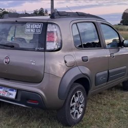 Fiat Uno  hatchback ofrecido en Tacuarembó 