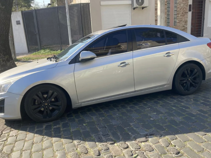 Venta en Uruguay de Chevrolet Cruze 
