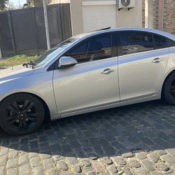 Venta en Uruguay de Chevrolet Cruze 