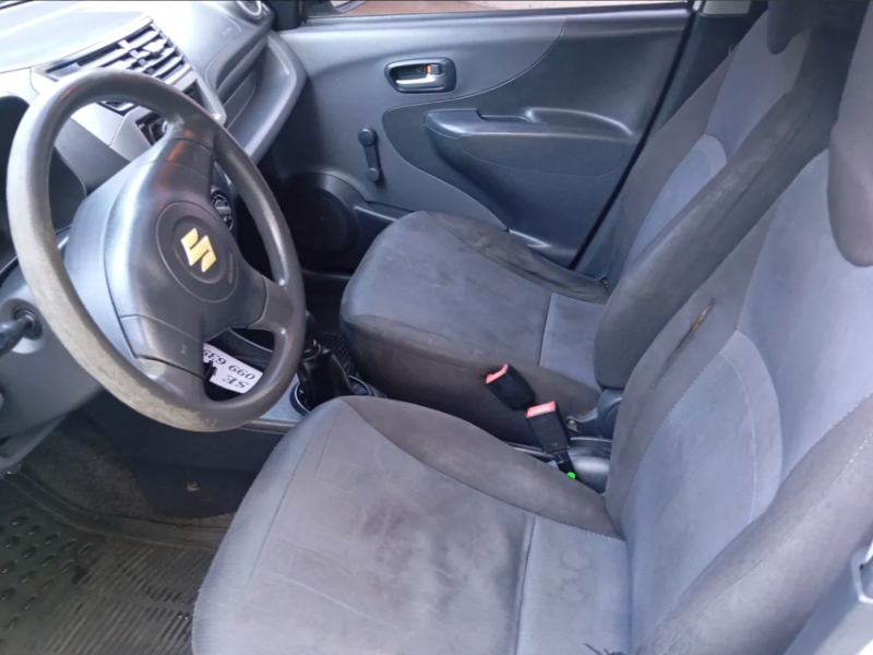 Venta en Uruguay de Suzuki Celerio  4 puertas 