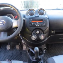 Nissan March Precio