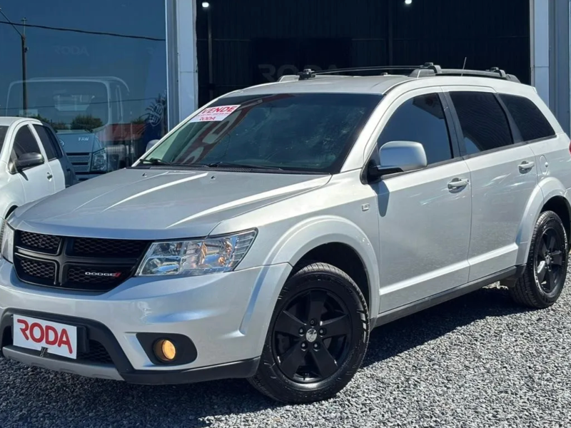 Dodge usado en Cerro Largo