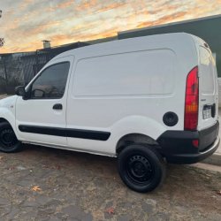 Renault Kangoo  furgoneta ofrecido en Rivera 