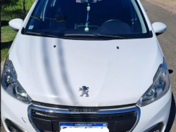 Imagen del Peugeot 2023  1.2-75 listo para la venta  