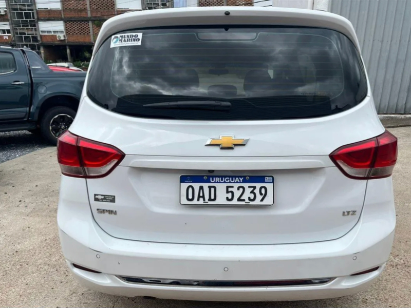 Chevrolet Spin  monovolumen ofrecido en Florida 