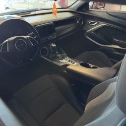 con motor 2.0T a la vista