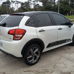 Citroën C3  hatchback ofrecido en Punta Gorda 