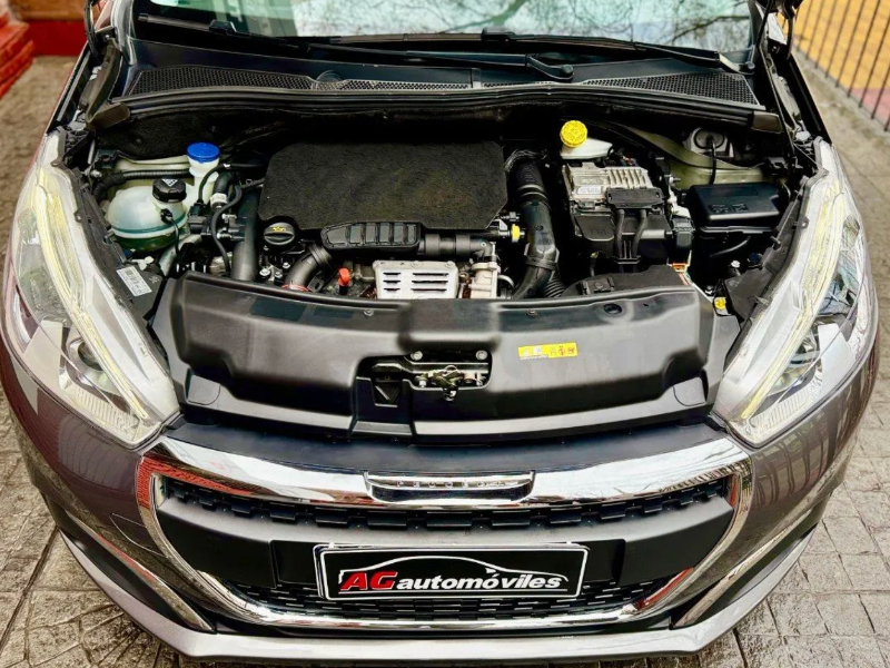 con motor 1.2-75 a la vista