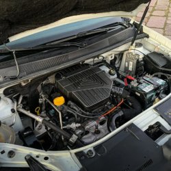 vista interna del Renault