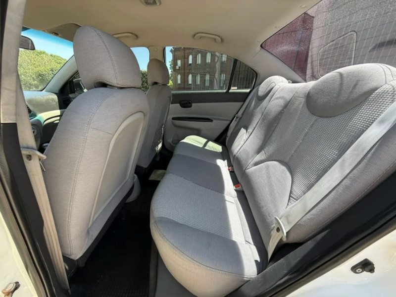 Imagen del Hyundai 2010  1.6 listo para la venta  