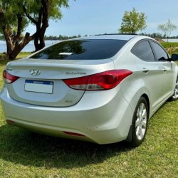 venta de Hyundai Elantra usado
