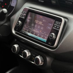 Venta en Uruguay de Nissan Kicks  4 puertas 