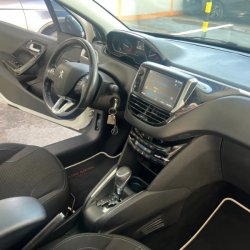 Peugeot 208 Precio