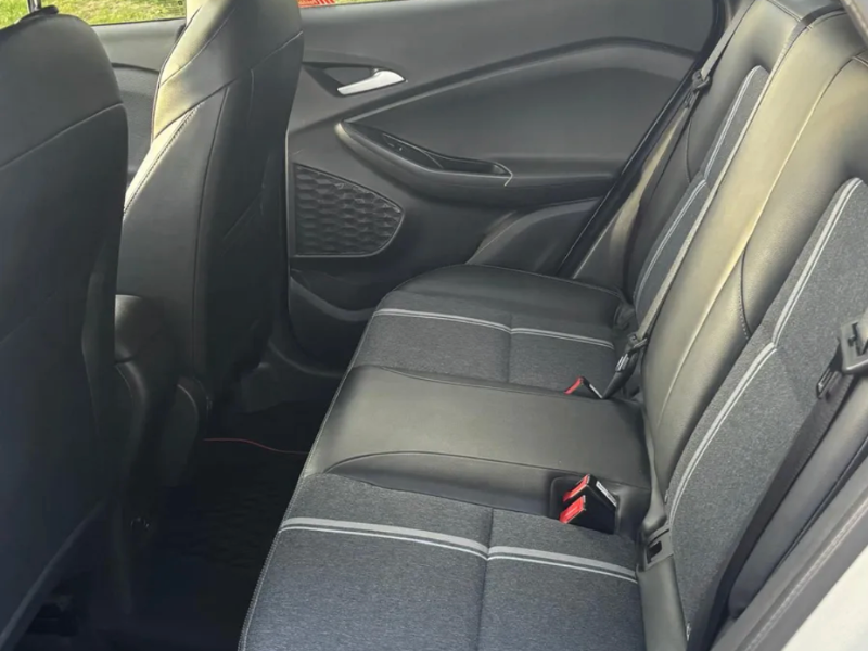 Venta en Uruguay de Chevrolet Tracker  4 puertas 