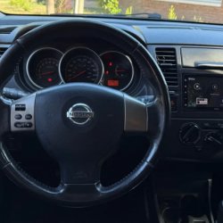 Imagen de  Manual  2011 Nissan tiida hb