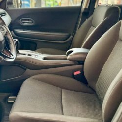 Venta en Uruguay de Honda HR-V  4 puertas 