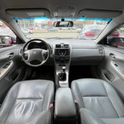 Toyota Corolla Precio