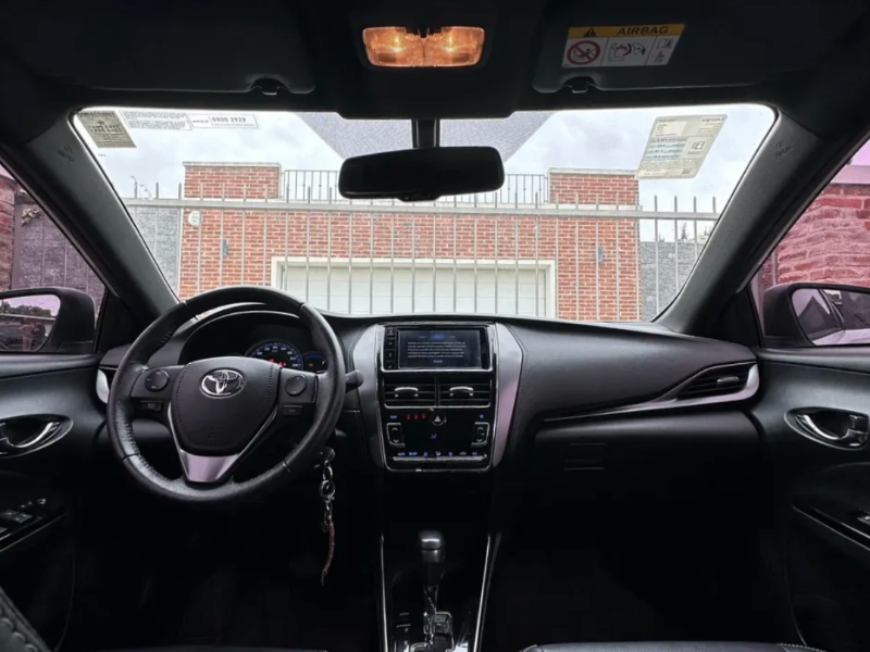 Imagen de  Automática  2023 Toyota Yaris