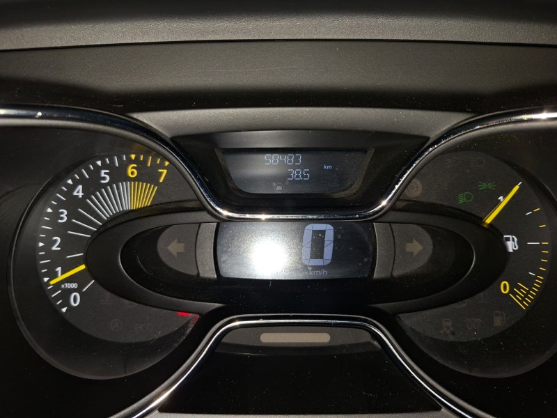 vista interna del Renault