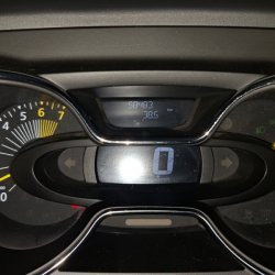 vista interna del Renault