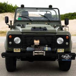 Land Rover Defender Precio