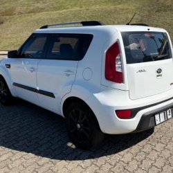 Imagen del Kia 2013  1.6 listo para la venta  