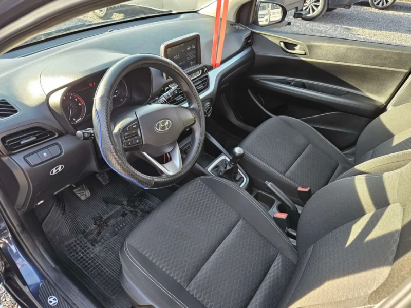 Venta en Uruguay de Hyundai HB20  4 puertas 
