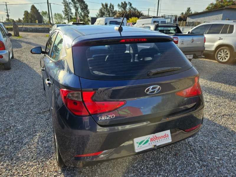 Hyundai HB20  hatchback ofrecido en Sauce 