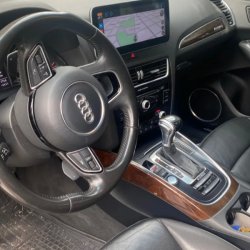 Venta en Uruguay de Audi Q5  4 puertas 