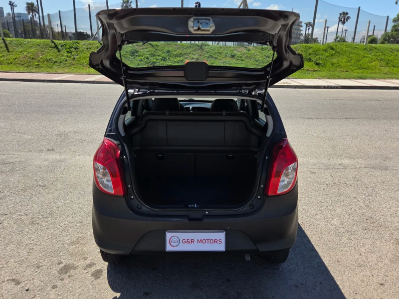 Imagen del Suzuki 2020  0.8 listo para la venta  