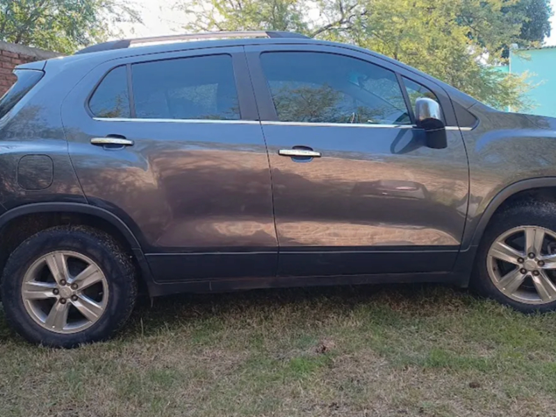 Venta en Uruguay de Chevrolet Tracker  4 puertas 