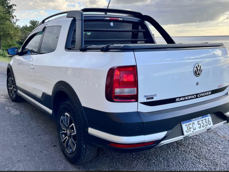 Volkswagen Saveiro  Pick-Up ofrecido en Fray Bentos 