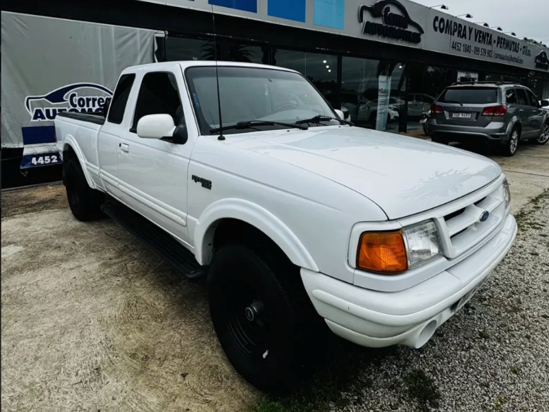 Ford usado en Treinta y Tres