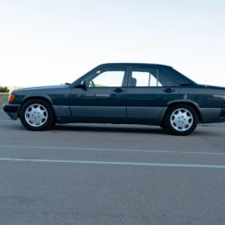 Mercedes-Benz 190e Precio