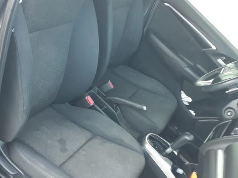 Venta en Uruguay de Honda Fit  4 puertas 