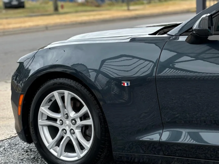 Chevrolet Camaro  coupé ofrecido en Maldonado 