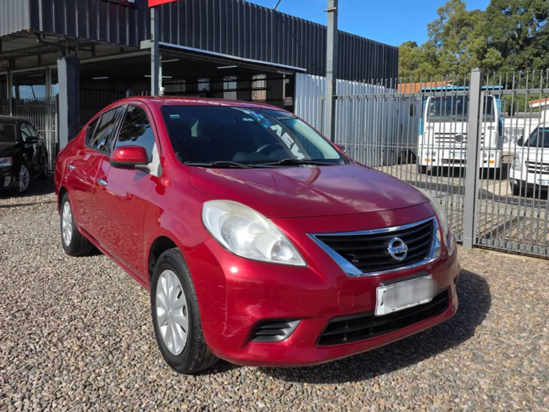 venta de Nissan Versa usado