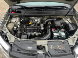 Modelo Sandero por dentro