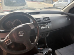 Suzuki Swift  hatchback ofrecido en Paysandú 