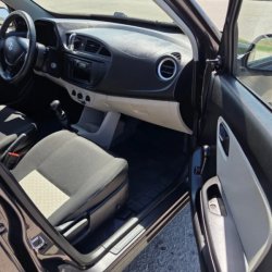 Venta en Uruguay de Suzuki Alto  4 puertas 