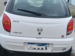 Chevrolet Celta  hatchback ofrecido en Villa Española 