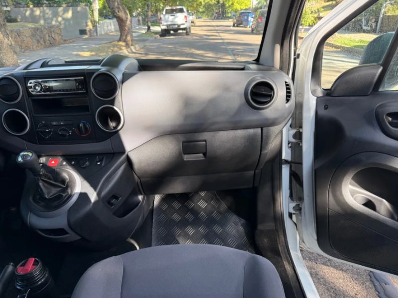 Imagen de  Manual  2014 Peugeot Partner