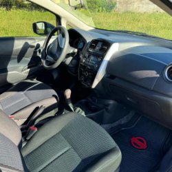 Venta en Uruguay de Nissan Note  4 puertas 