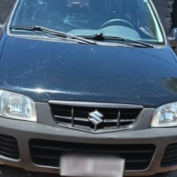 Suzuki Alto  hatchback ofrecido en Villa Española 