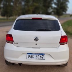 Volkswagen Gol  hatchback ofrecido en Minas 